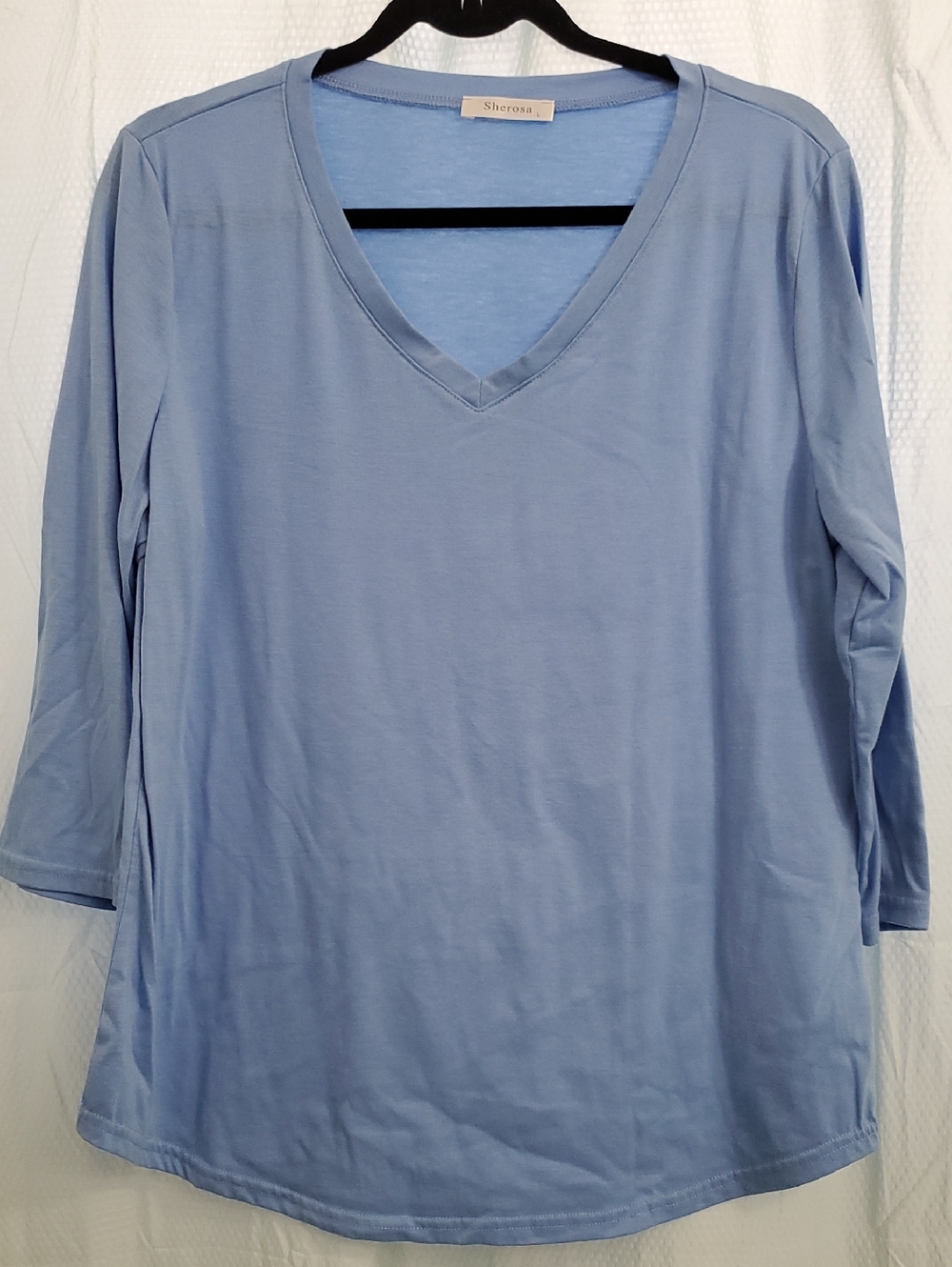 Sherosa 3/4 Sleeve V Neck Henley Tee Size Large. Gray Blue. LN